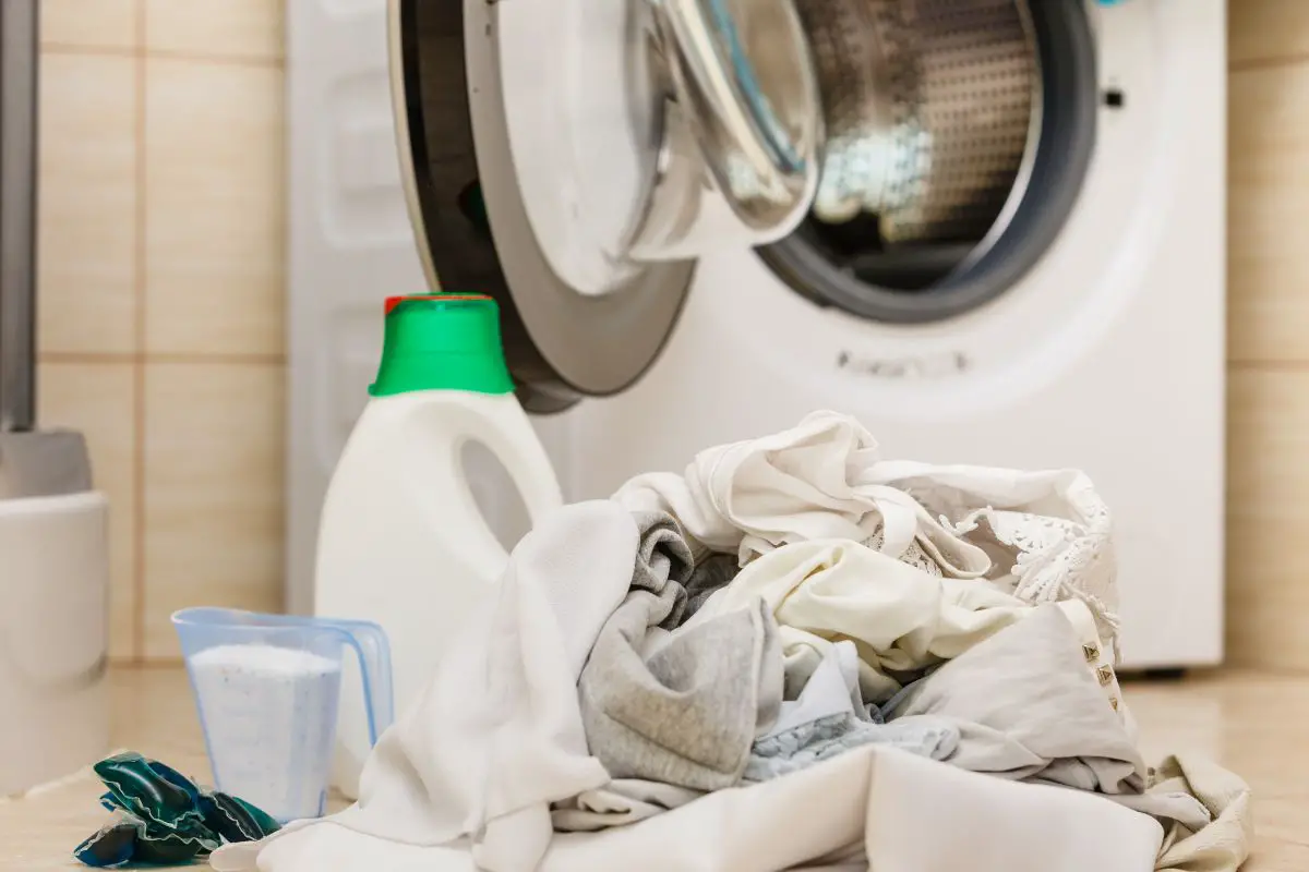 Can You Pour Detergent Directly on Clothes?