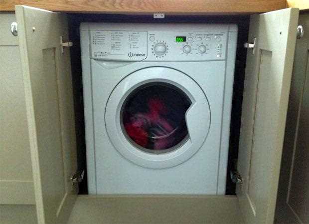 Discover if a freestanding washing machine can be installed in an integrated space