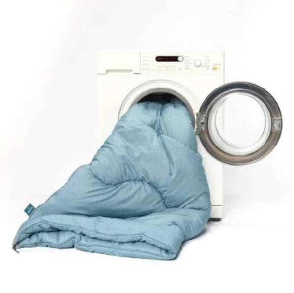 Therefore, it is generally recommended to wash a double duvet in a larger capacity washing machine, such as a 9 kg or 10 kg model. This will ensure that the duvet has enough room to move freely and be thoroughly cleaned. However, if you do not have access to a larger machine, it is possible to wash a double duvet in a 7 kg washing machine, but it may require some extra care and attention.