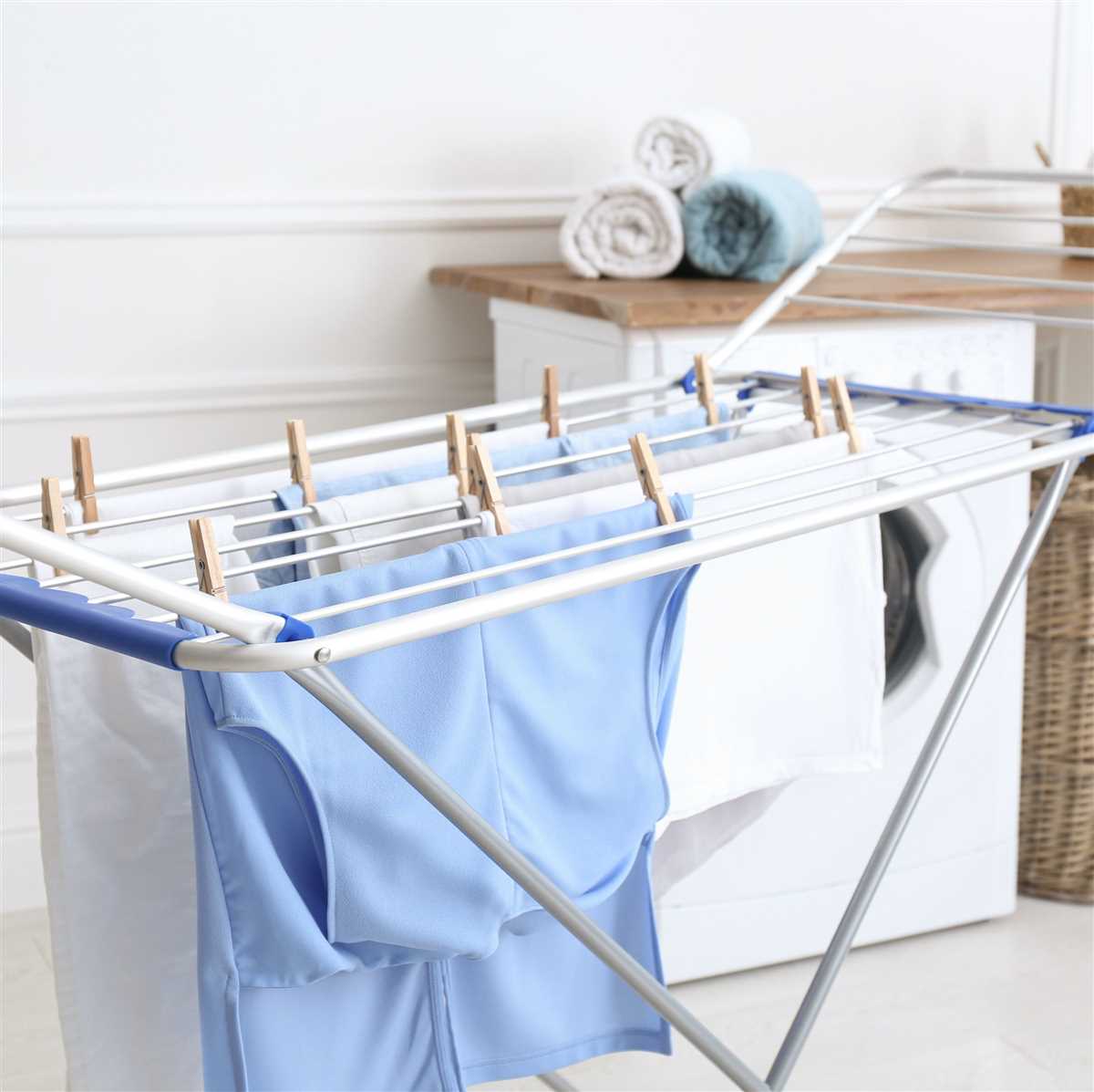 Tips for Drying Clothes Outside During Winter in the UK