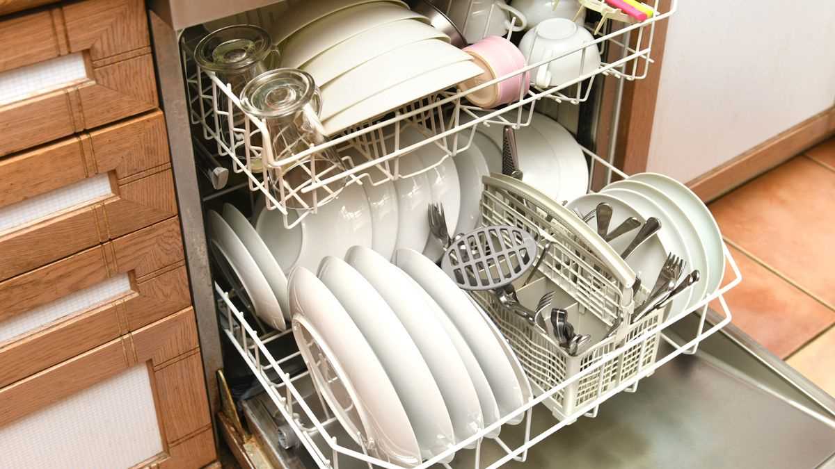 Fact-Checked Limescale Cleaning Hack: Do I Need Dishwasher Salt?