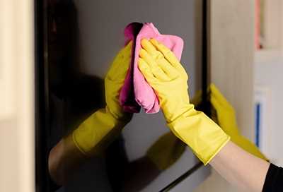 4. Gather the cleaning supplies