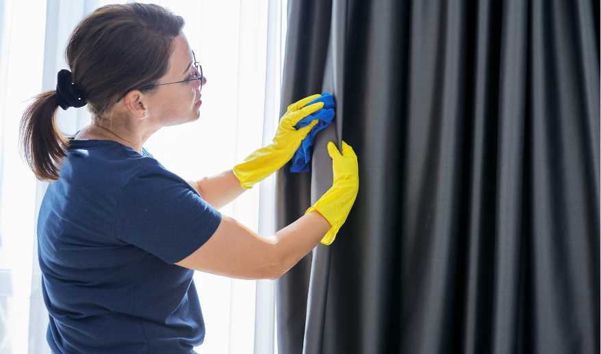 Benefits of Steam Cleaning Curtains
