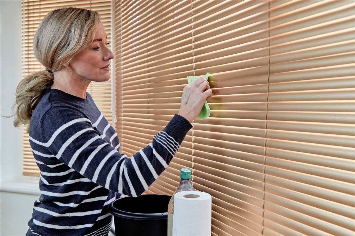 Easy and Effective Ways to Clean Blinds Expert Tips and