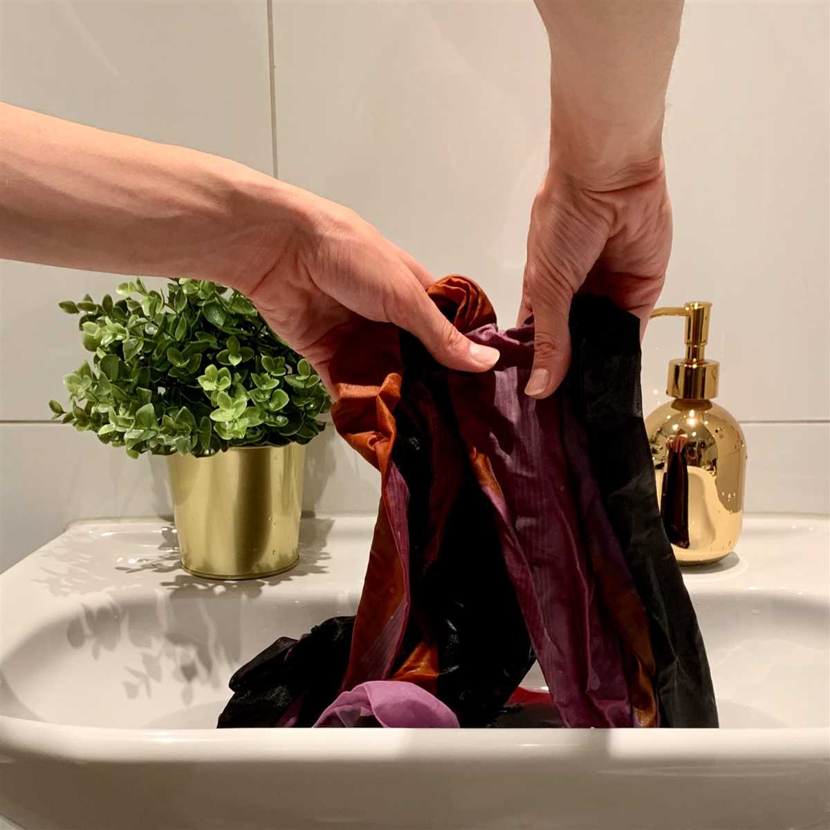 Gentle Handwashing Technique for Silk Stains