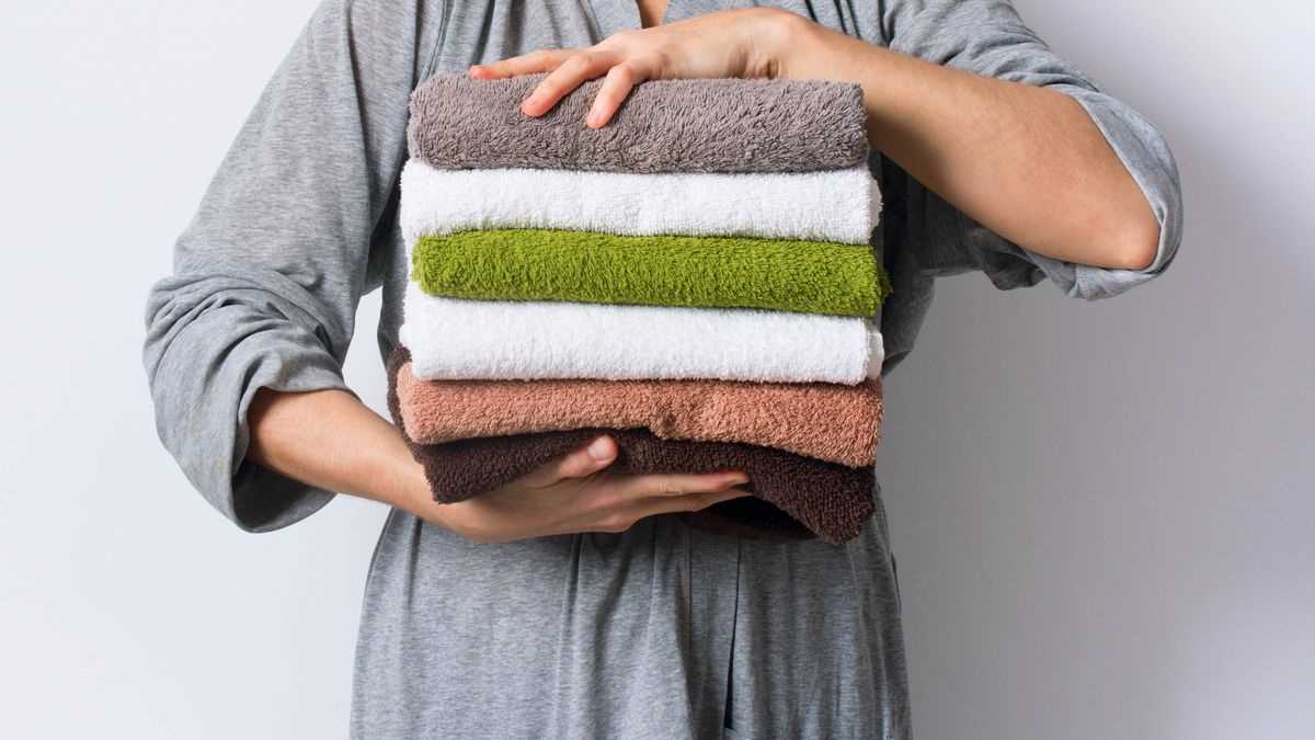 Properly Drying and Folding Your Newly Washed Towels