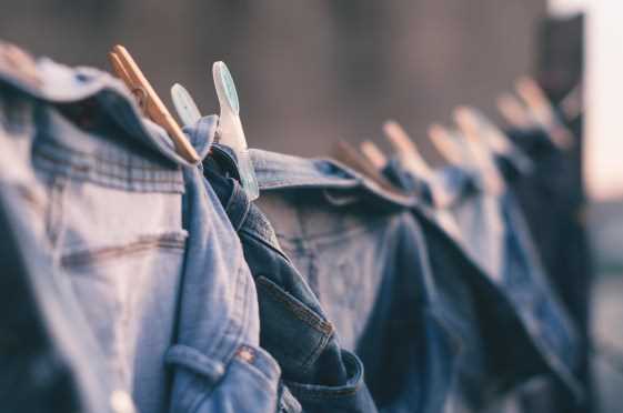 Common Mistakes to Avoid When Drying Clothes Inside Out
