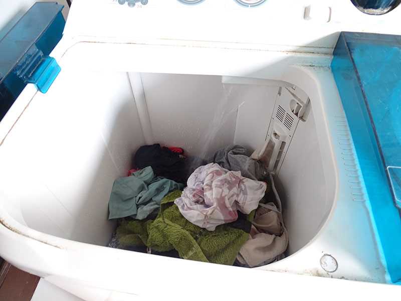 What Causes Your Laundry to Smell Sour?