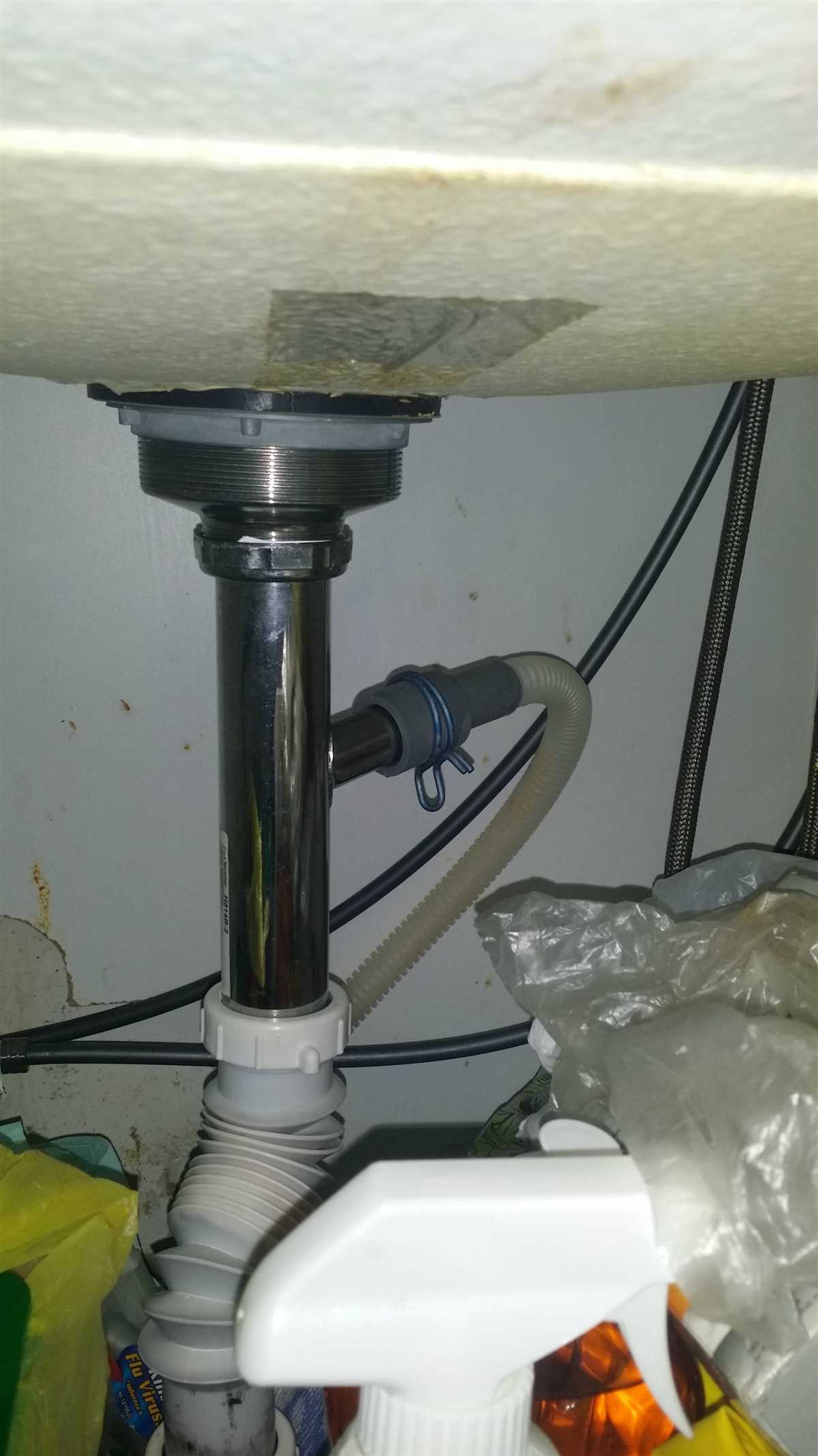 1. Faulty plumbing connections: