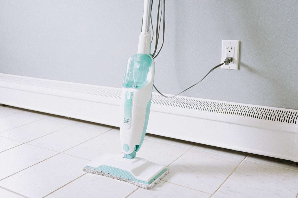 how-does-a-steam-mop-work-clean-home-expert